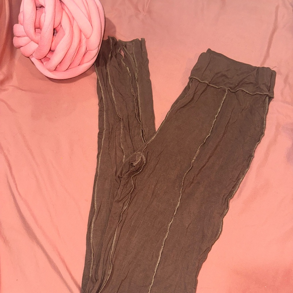 Brown Full-Length Leggings with Sheen and Comfort Waistband